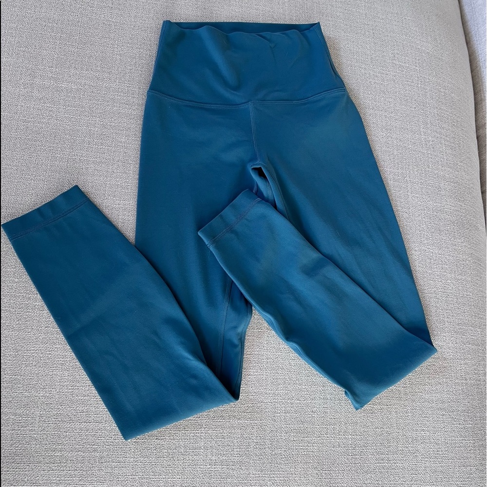 Lululemon Align Leggings 25” size 2